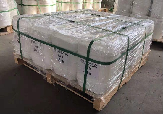 Packung mit Keramikperlen Packung mit Keramikperlen
